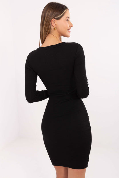  Sukienka Model RV-SK-5131-1.18 Black - Rue Paris 