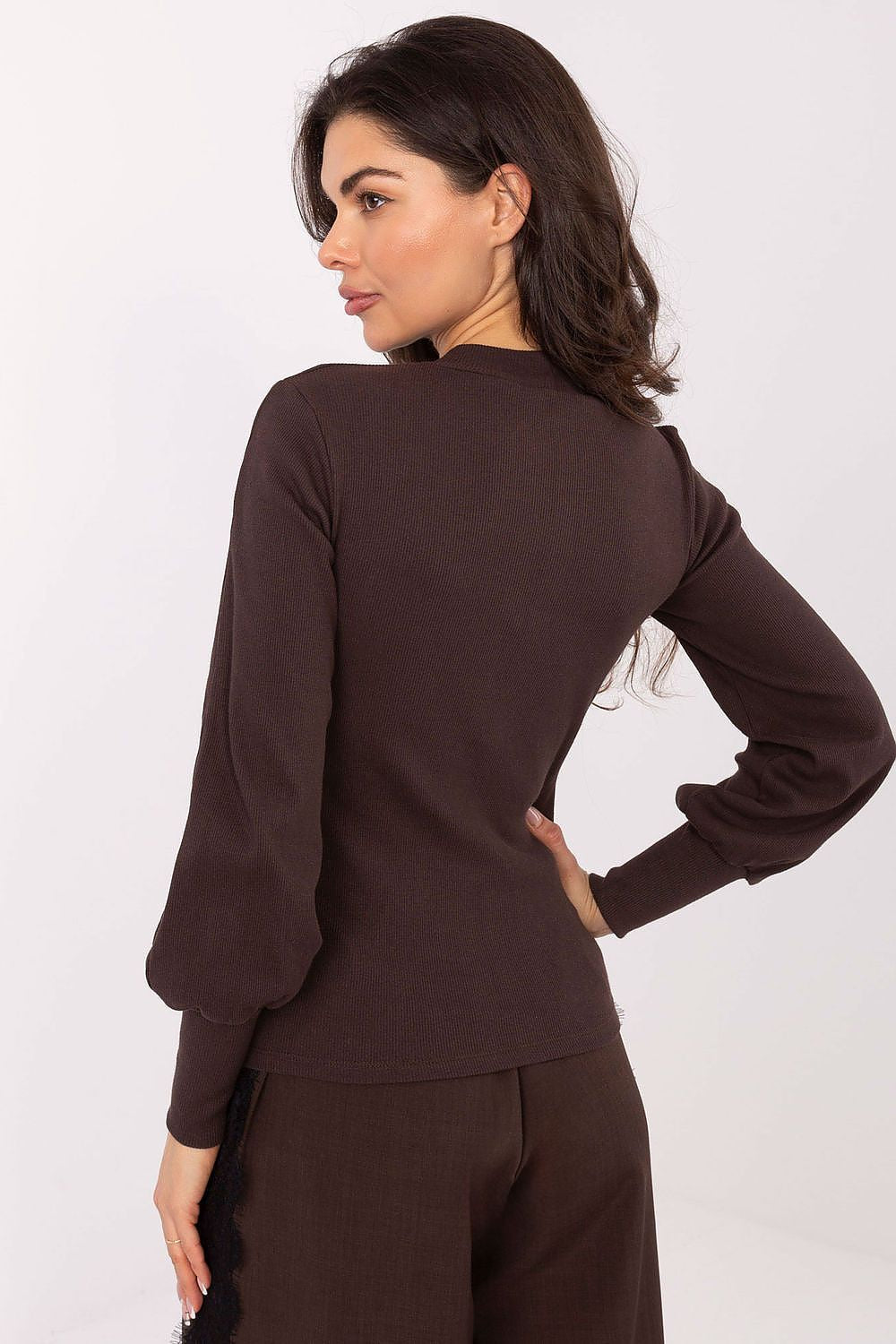   Bluzka Model RV-BZ-5223.15 Dark Brown - Rue Paris 