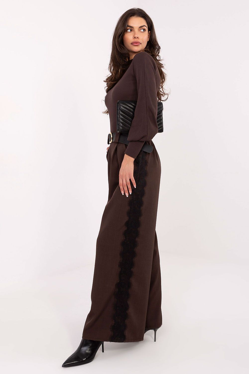   Bluzka Model RV-BZ-5223.15 Dark Brown - Rue Paris 