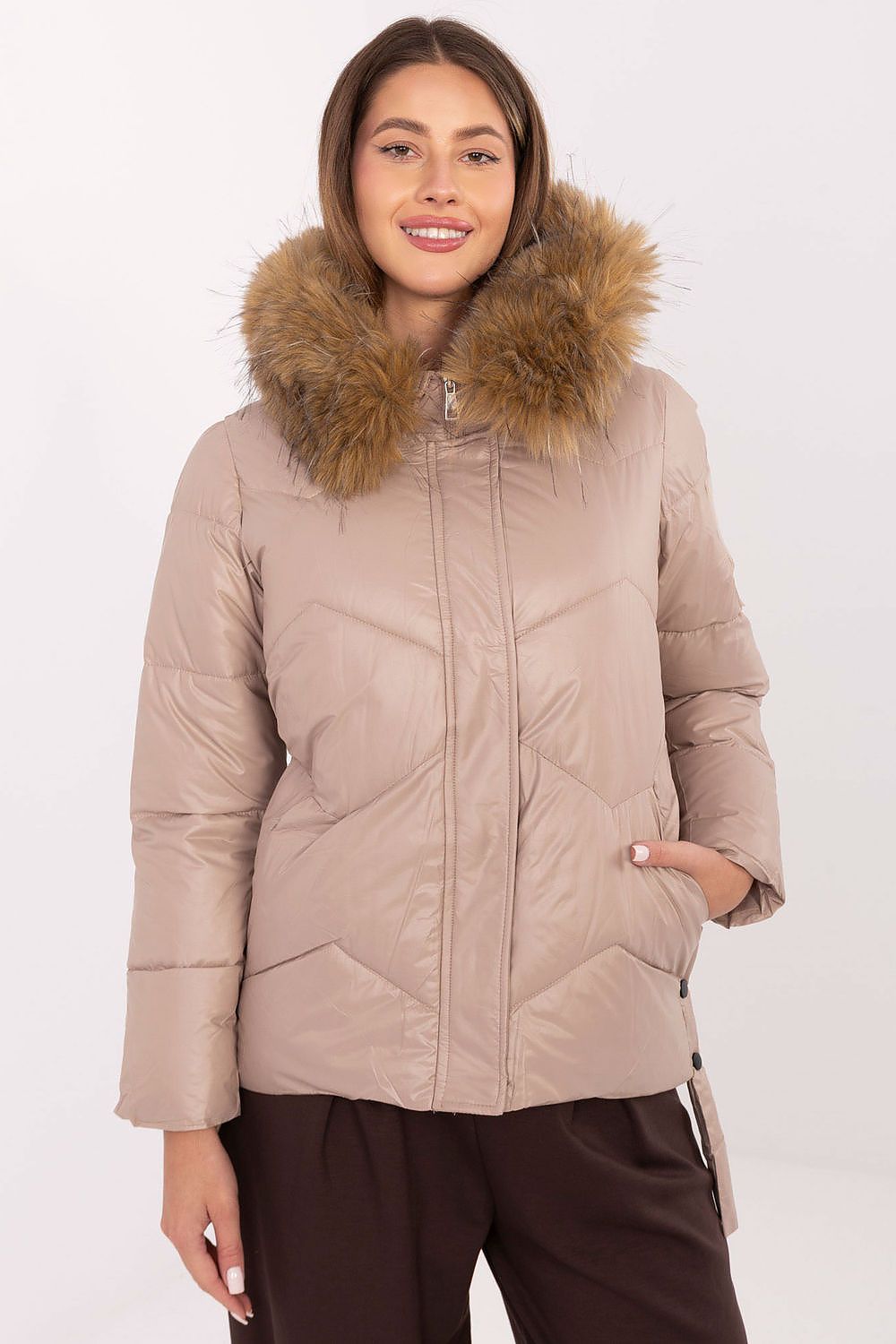   Kurtka Damska Model MBM-KR-856.98P Beige - MBM 