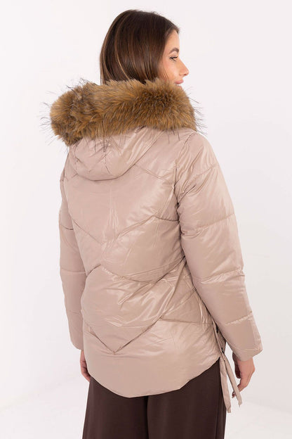   Kurtka Damska Model MBM-KR-856.98P Beige - MBM 