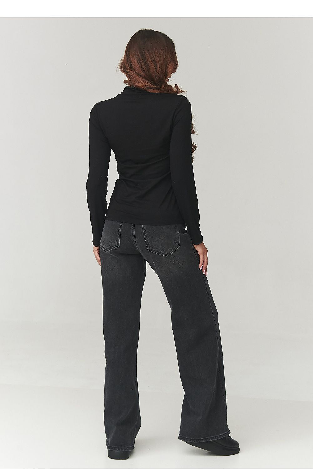   Bluzka Model C15 Black - Makadamia 