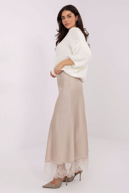  Spódnica Model MI-SD-4213-1.94 Light Beige - Rue Paris 