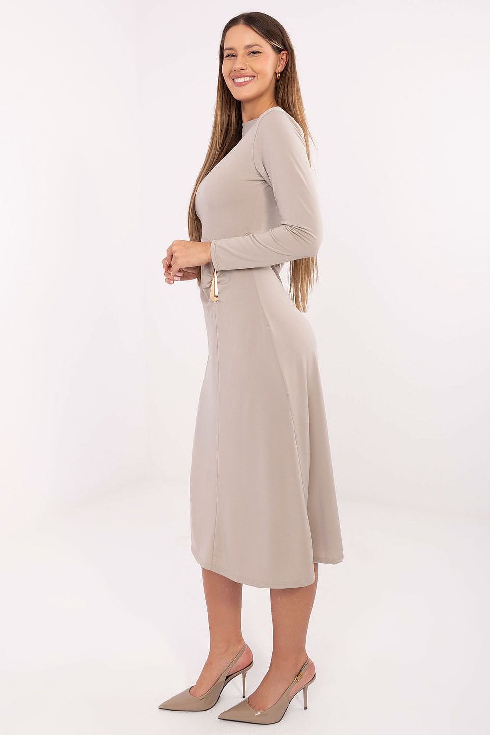  Sukienka Model IT-SK-21900.00 Beige - Italy Moda 
