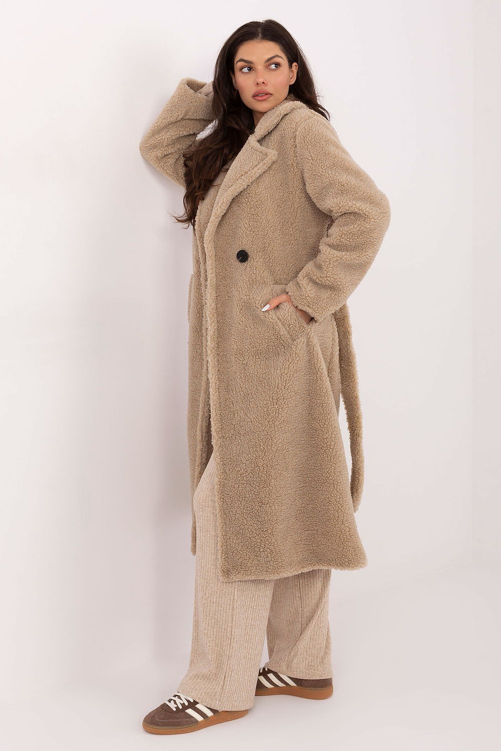   Płaszcz Damski Model IT-PL-97150.26 Beige - Factory Price 