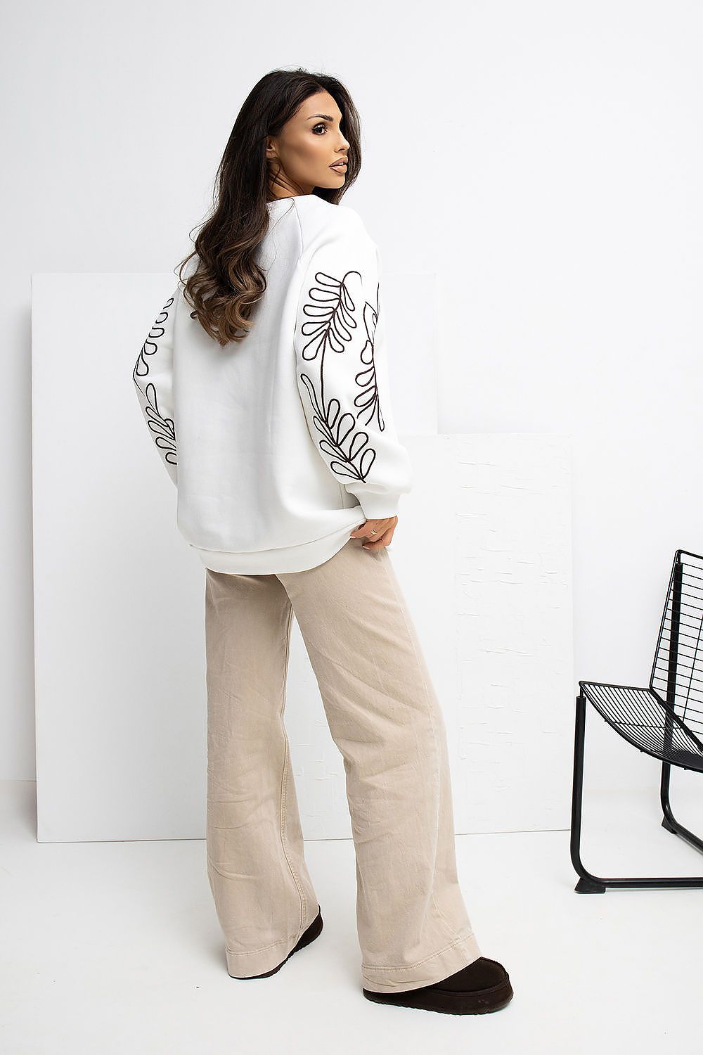   Bluza Damska Model RV-BL-A1042.25 Ecru - Rue Paris 