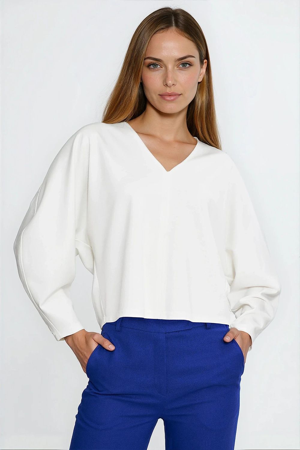   Bluzka oversize z balonowymi rękawami B214 Ecru - Nife 