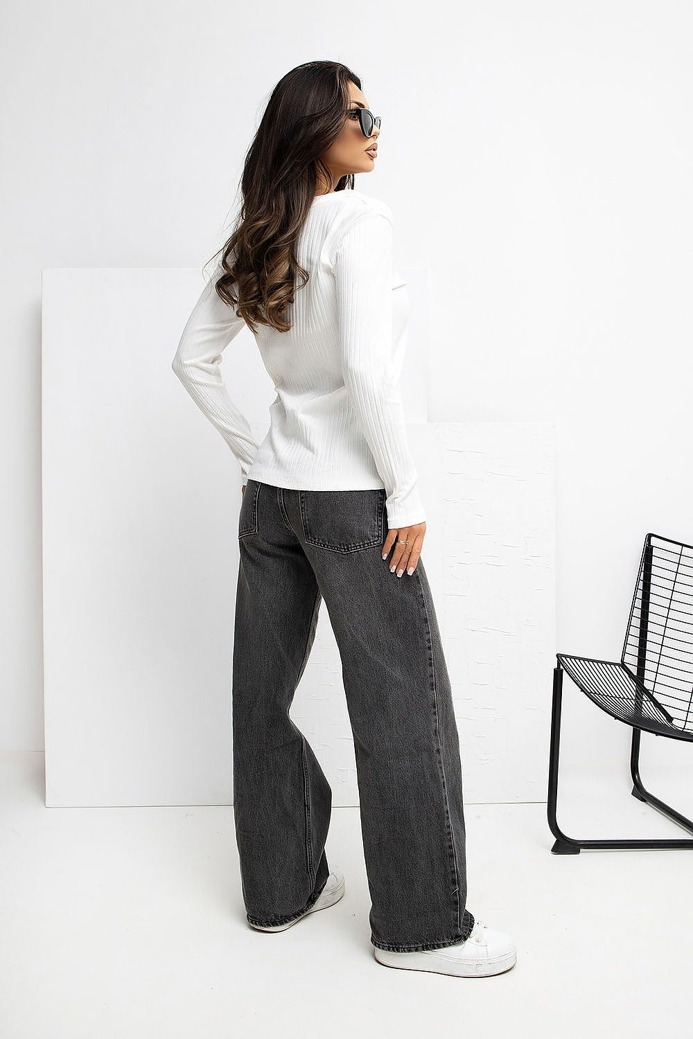   Bluzka Model RV-BZ-A1056.11 Ecru - Rue Paris 