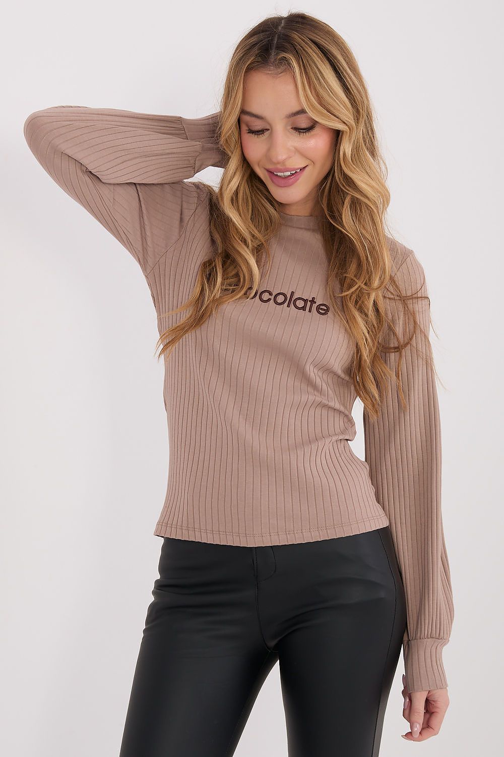   Bluzka Model RV-BZ-A1051.96 Dark Beige - Rue Paris 