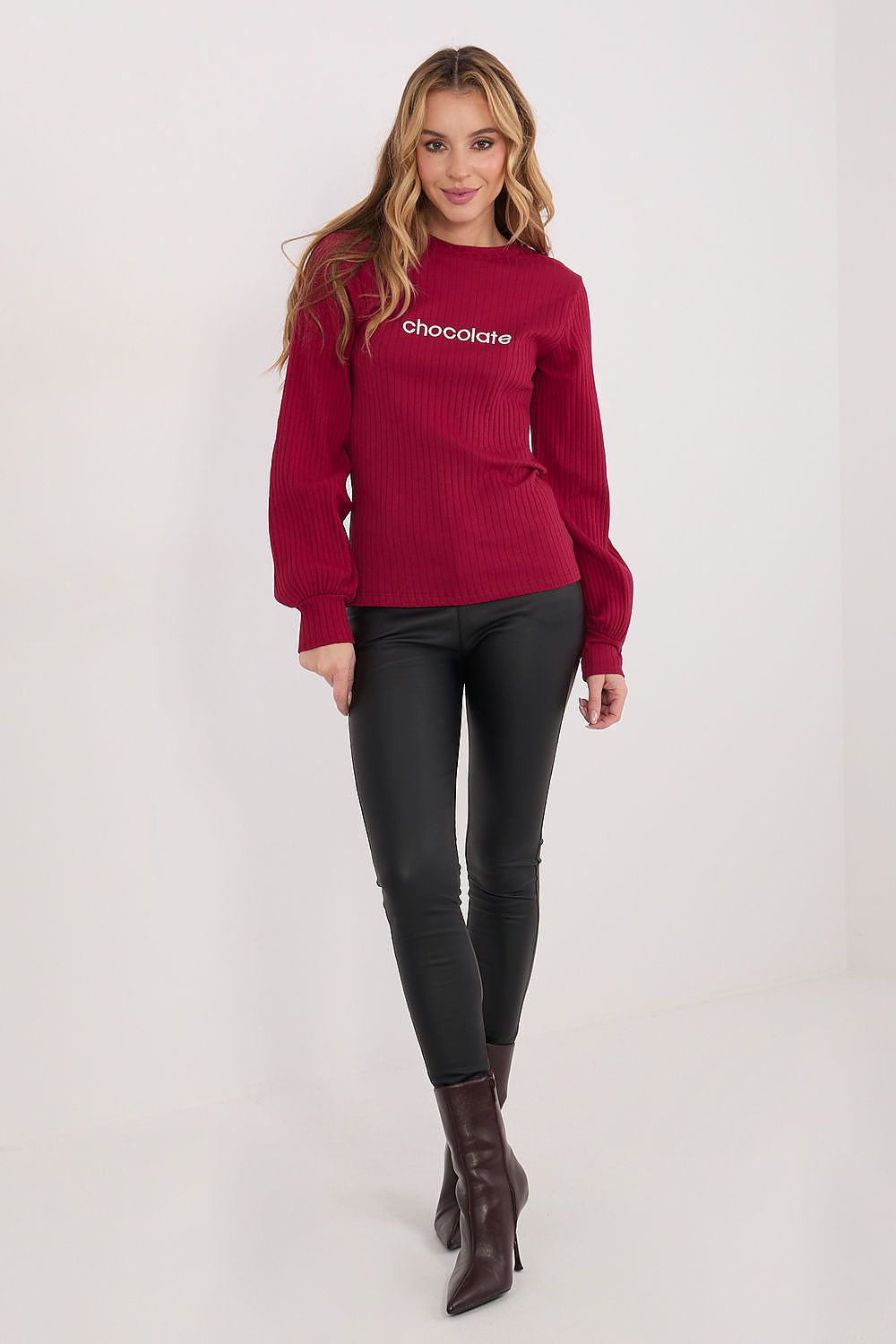   Bluzka Model RV-BZ-A1051.96 Bordo - Rue Paris 