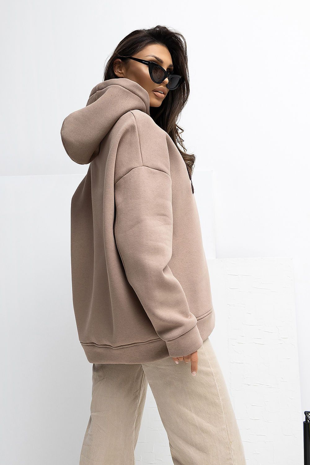   Bluza Damska Model RV-BL-A1043.17 Dark Beige - Rue Paris 