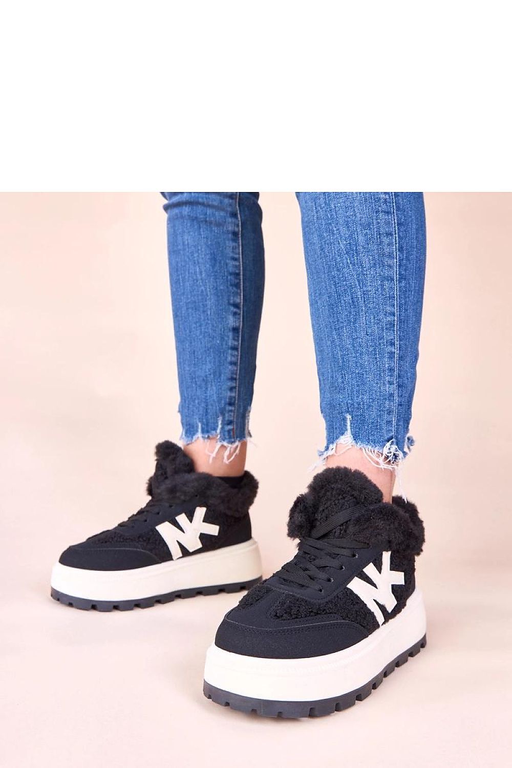   Buty Sportowe Model Nicha 6466 Black - Solea 