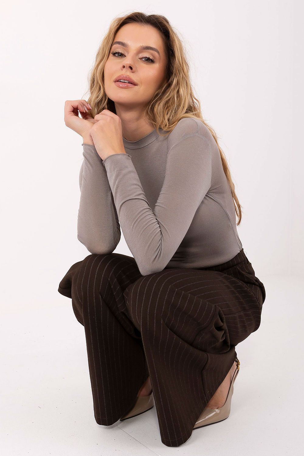   Bluzka Model IT-BZ-21818.98 Dark Beige - Italy Moda 
