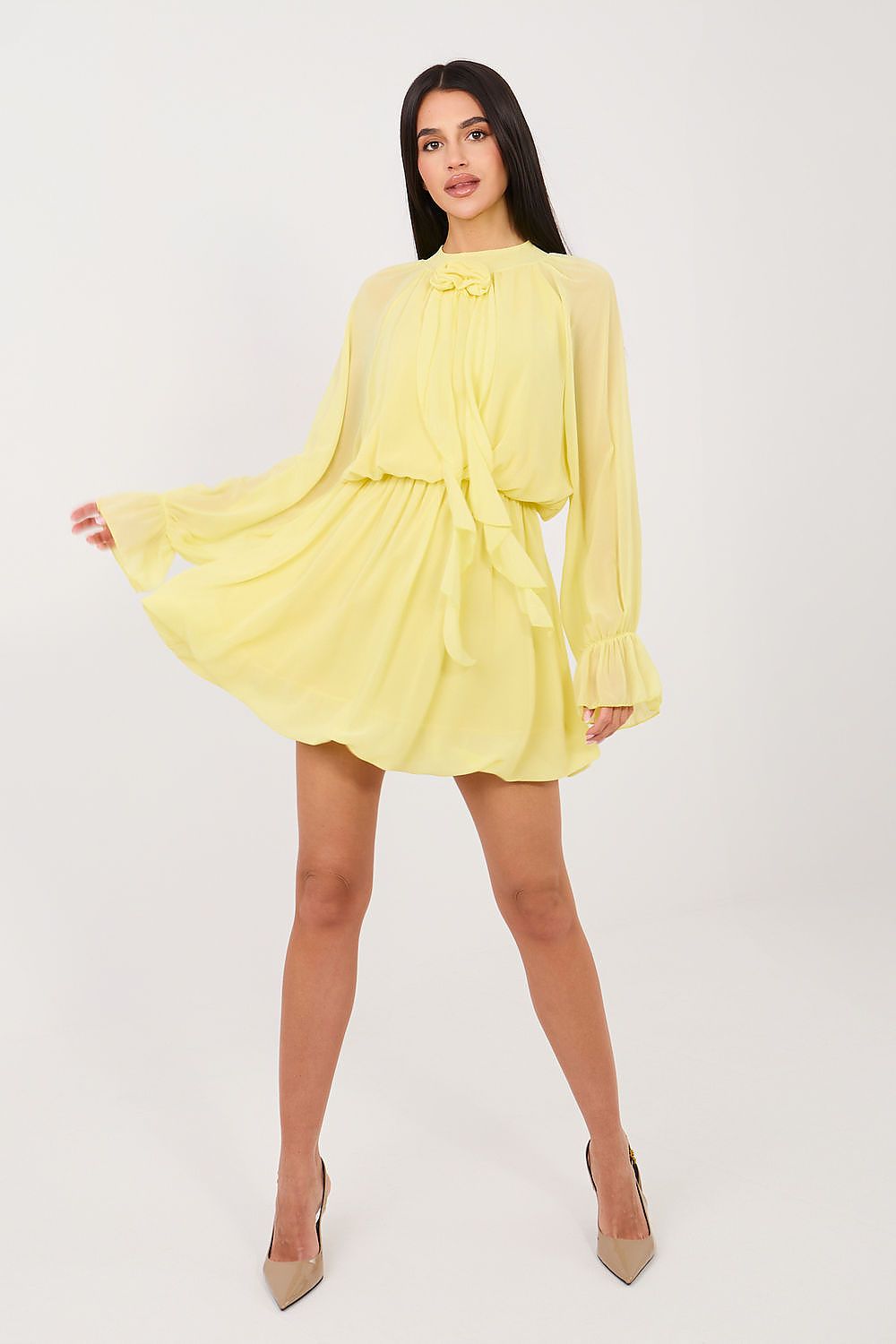   Sukienka Model MI-SK-A1554.67 Light Yellow - Rue Paris 