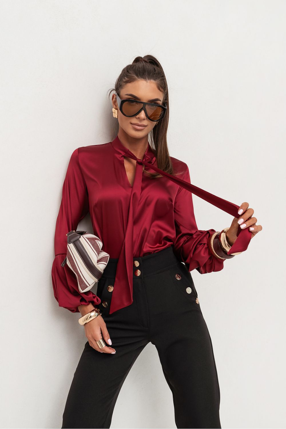   Koszula Damska Model Vivienne 490085432 Bordo - LaBalancia 