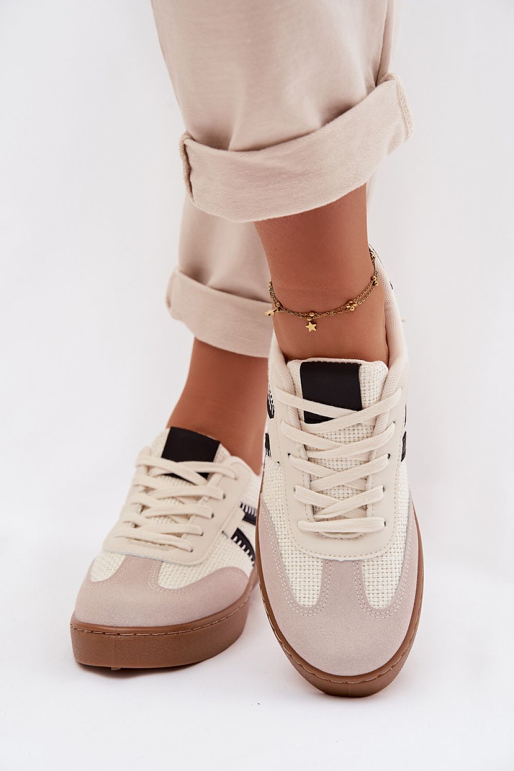   Buty Sportowe Model Denelisse C-823 White/Black - Step in style 