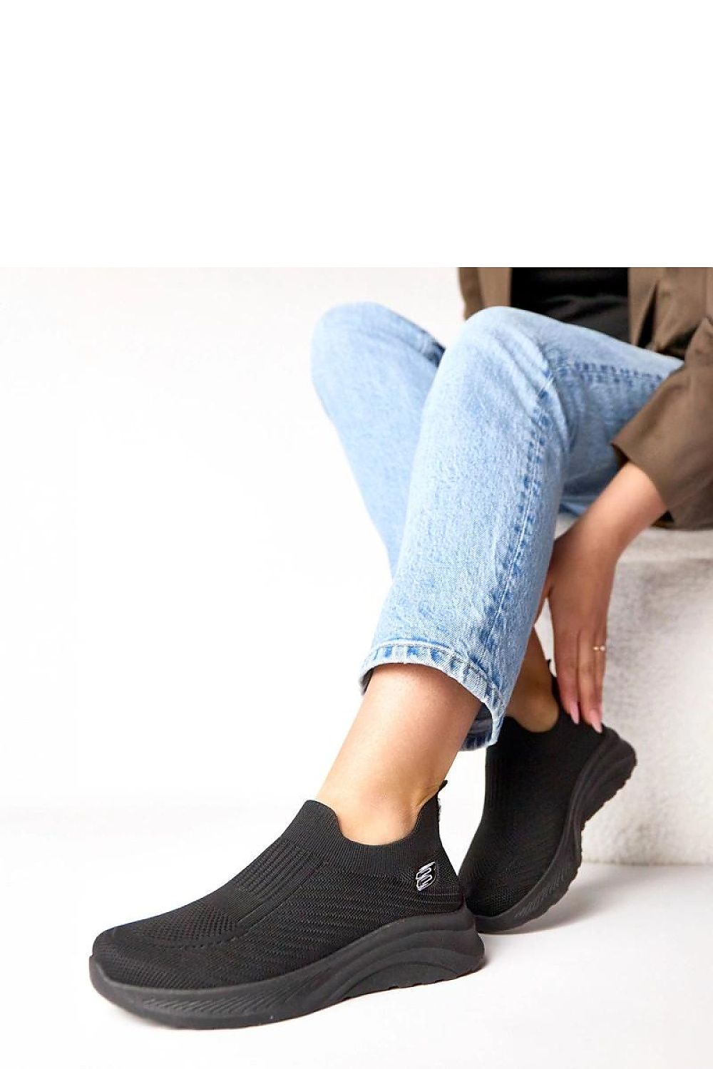   Buty Sportowe Model Gaia 8507 Black - Solea 