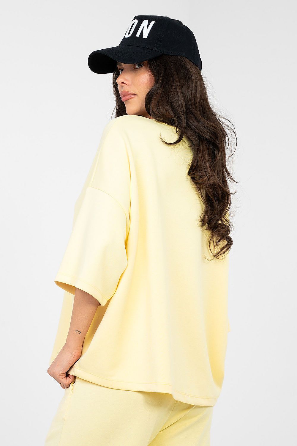   Bluzka Model RV-BZ-A1188.63 Light Yellow - Rue Paris 