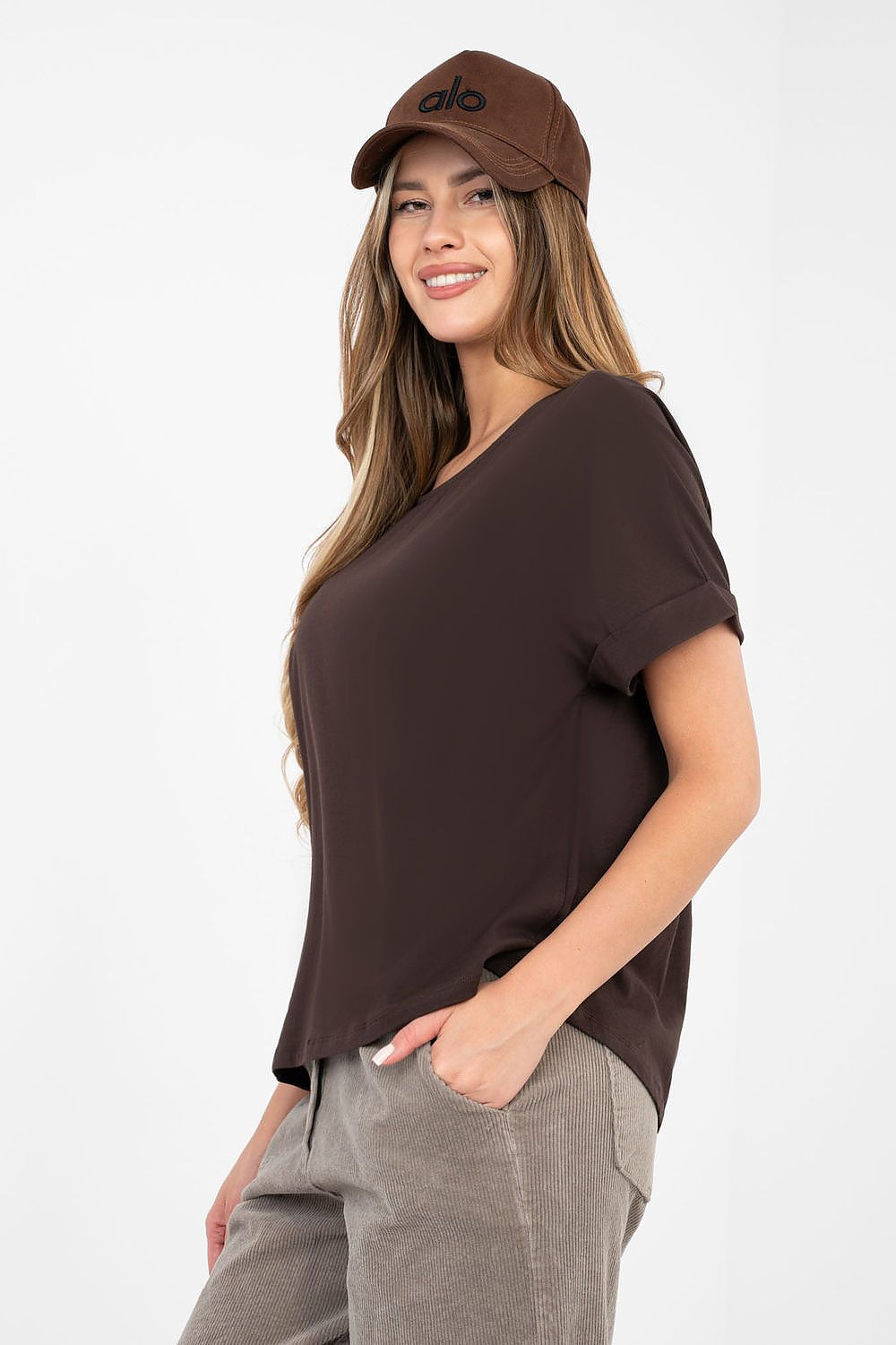   Bluzka Model RV-BZ-A1185.19 Dark Brown - Rue Paris 