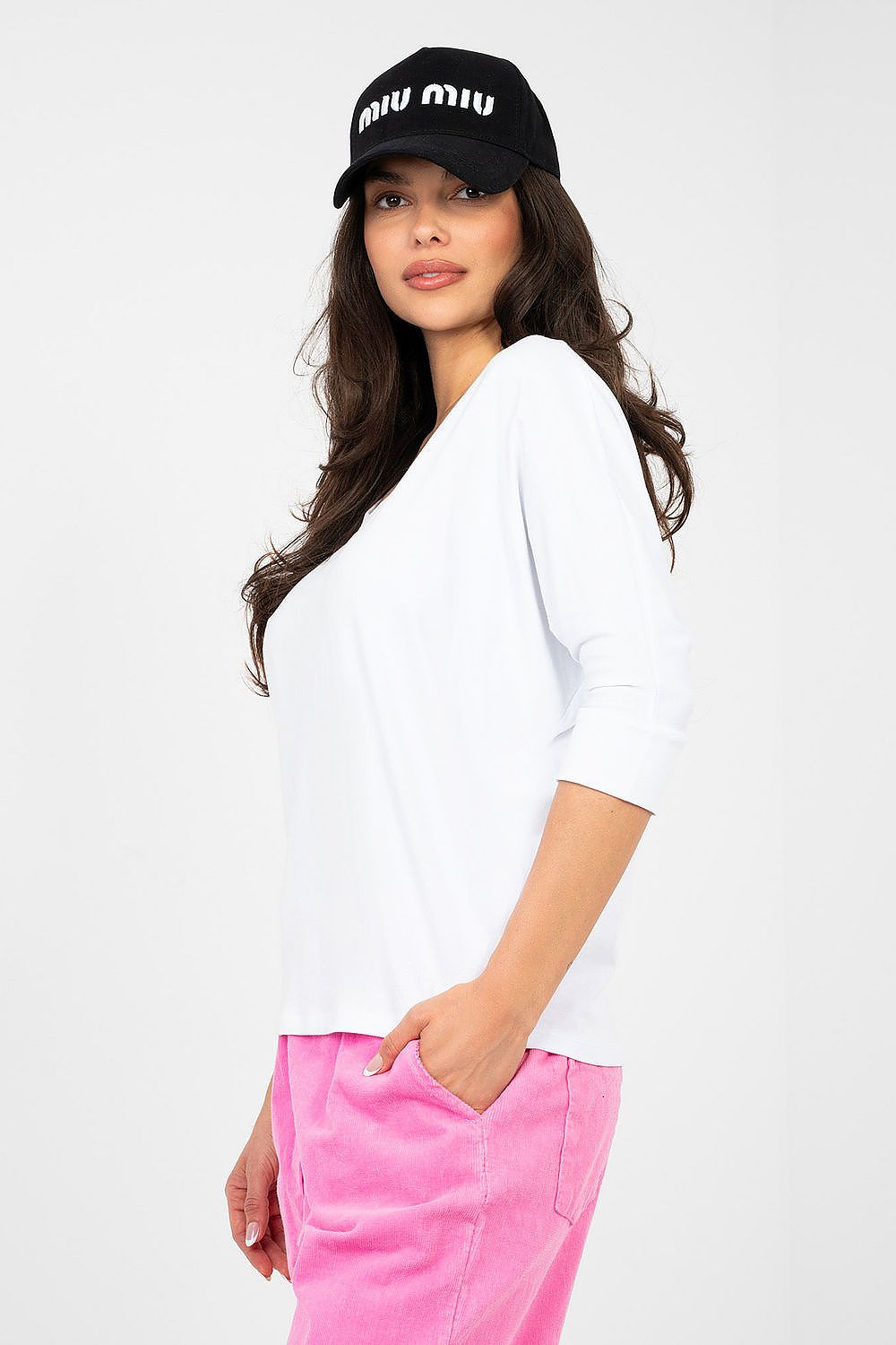   Bluzka Model RV-BZ-A1186.89 White - Rue Paris 