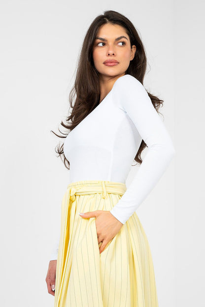   Bluzka Model RV-BZ-A1193.26 White - Rue Paris 