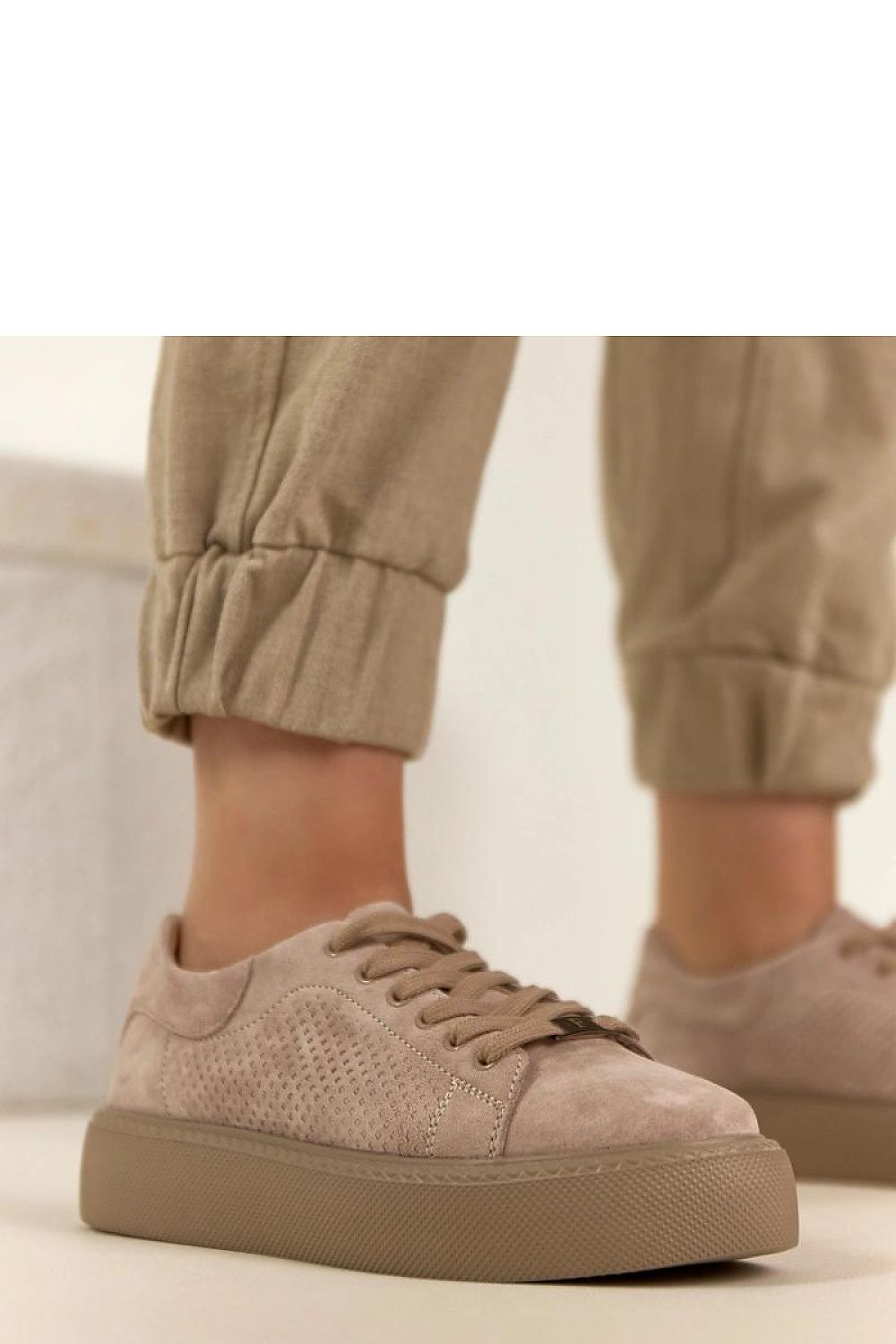   Buty Sportowe Model Filippo DP7502/26 Beige - Solea 