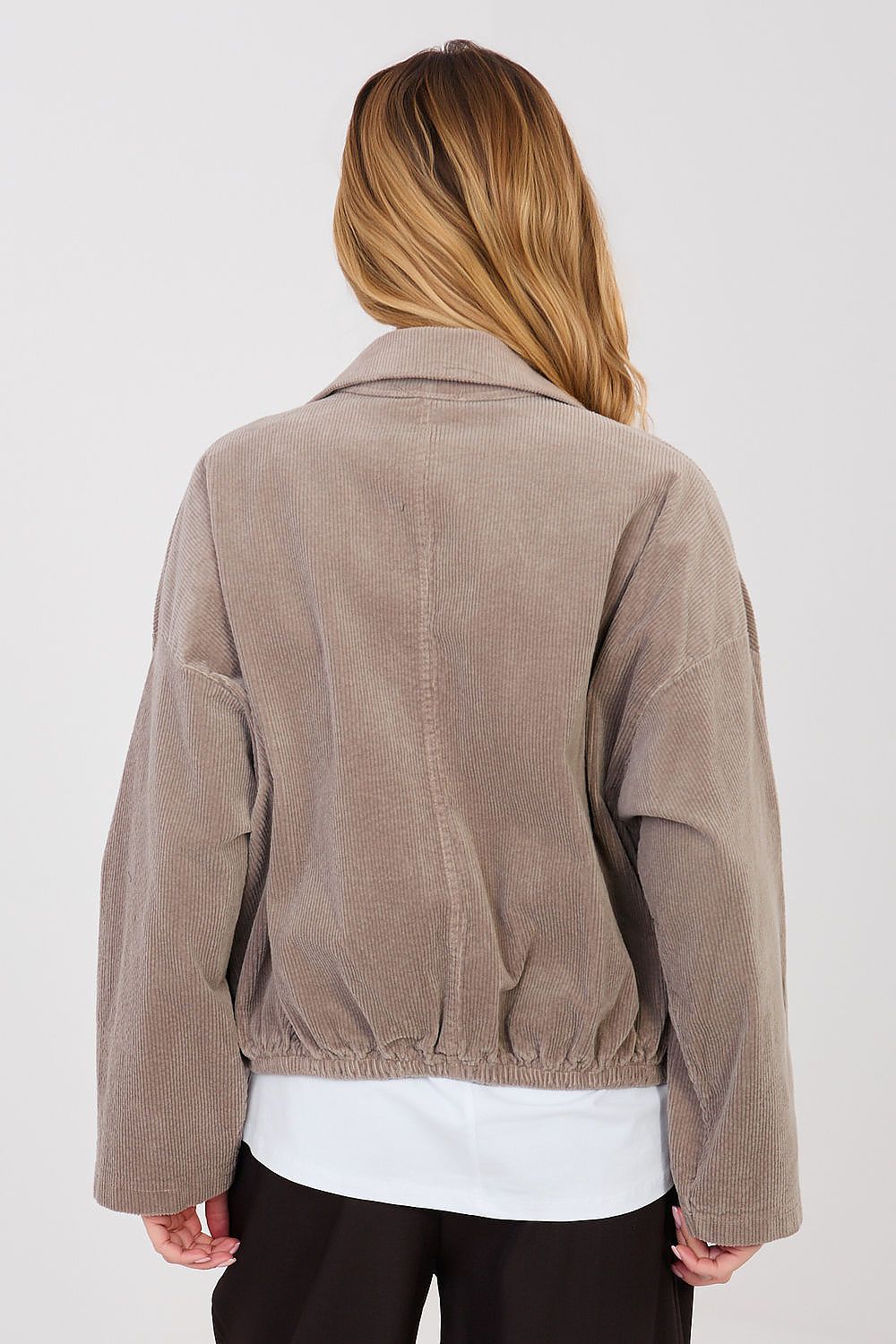   Kurtka Damska Model IT-KR-FL10163.46 Dark Beige - Rue Paris 