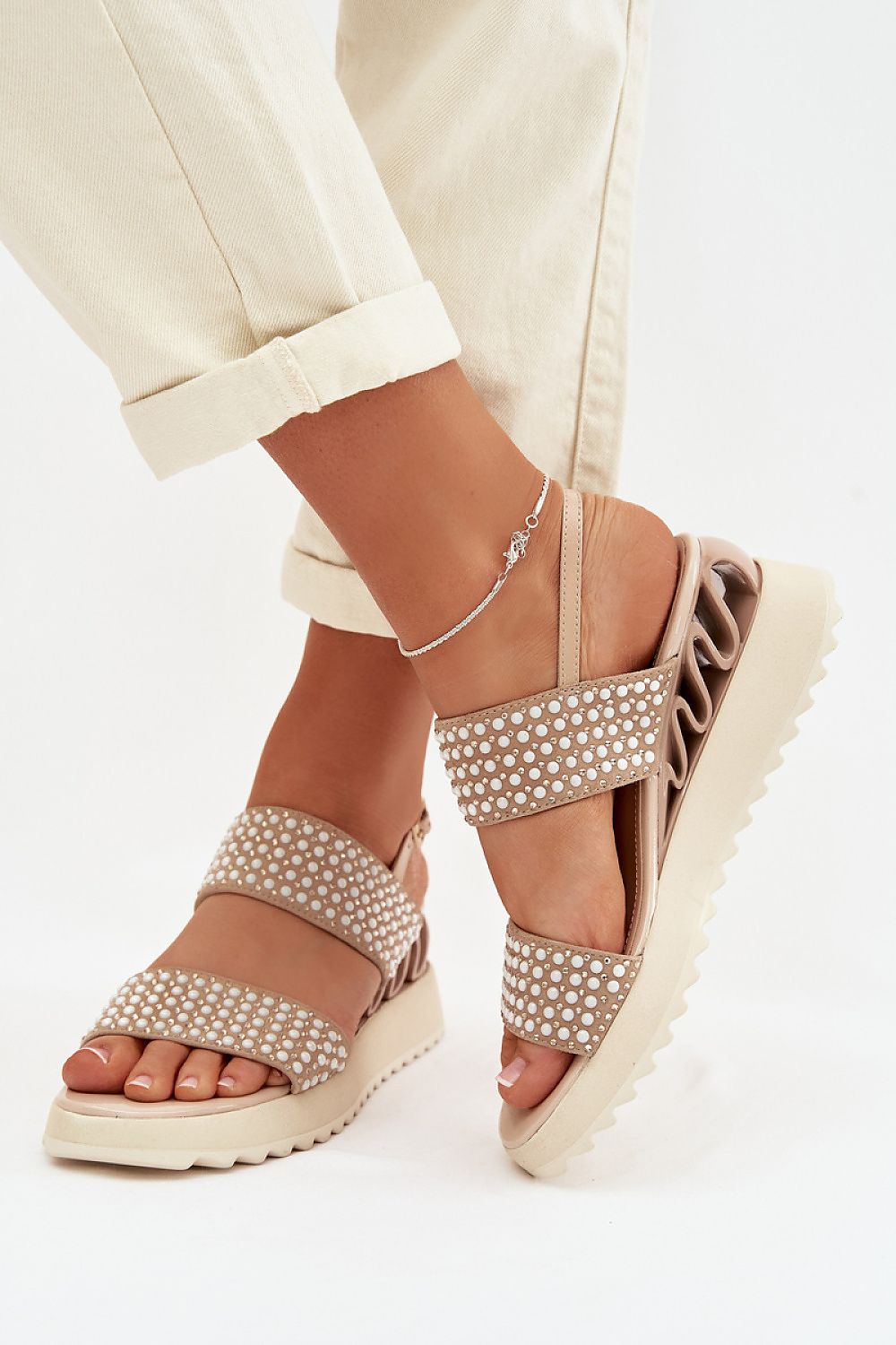  Sandały Model DA CR61-3067 Beige - Step in style 