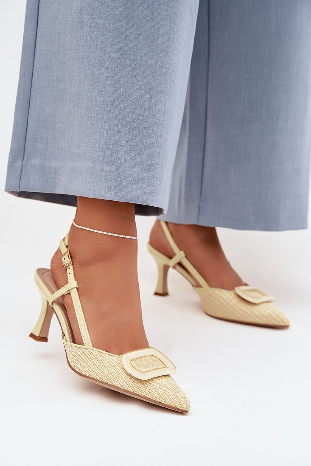  Sandały Model Eslina 6371 Yellow - Step in style 
