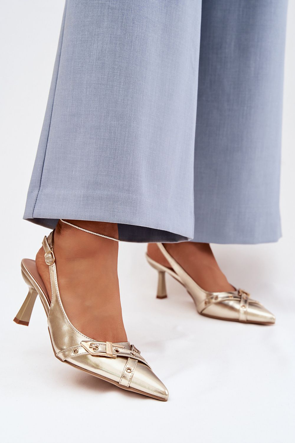  Sandały Model Parina 6338 Gold - Step in style 