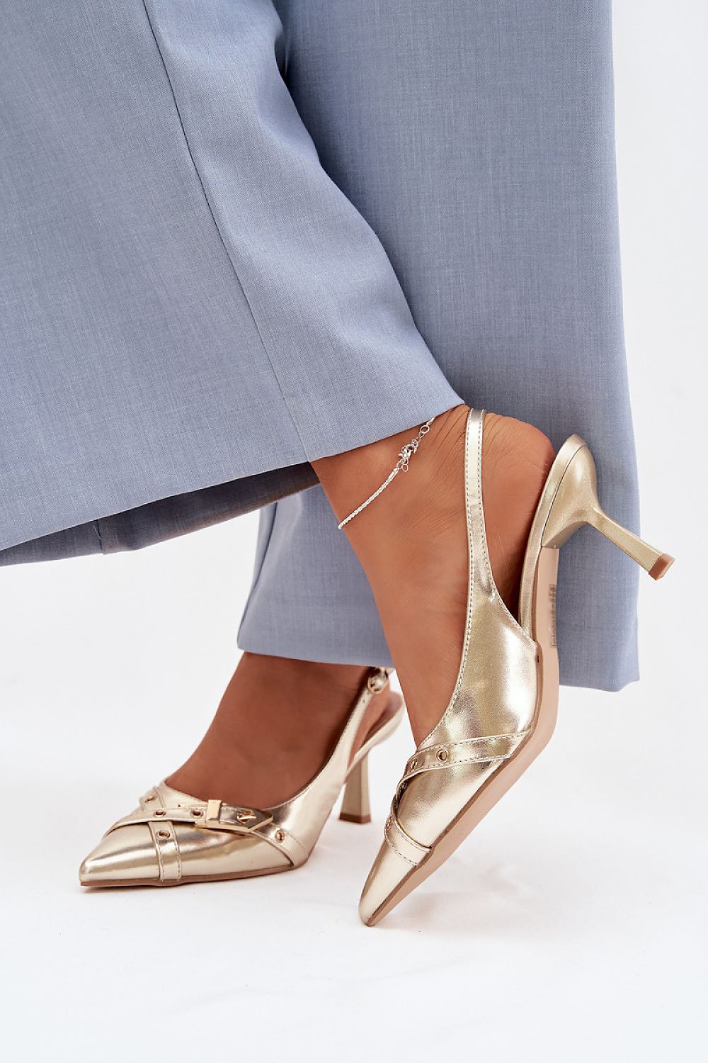  Sandały Model Parina 6338 Gold - Step in style 