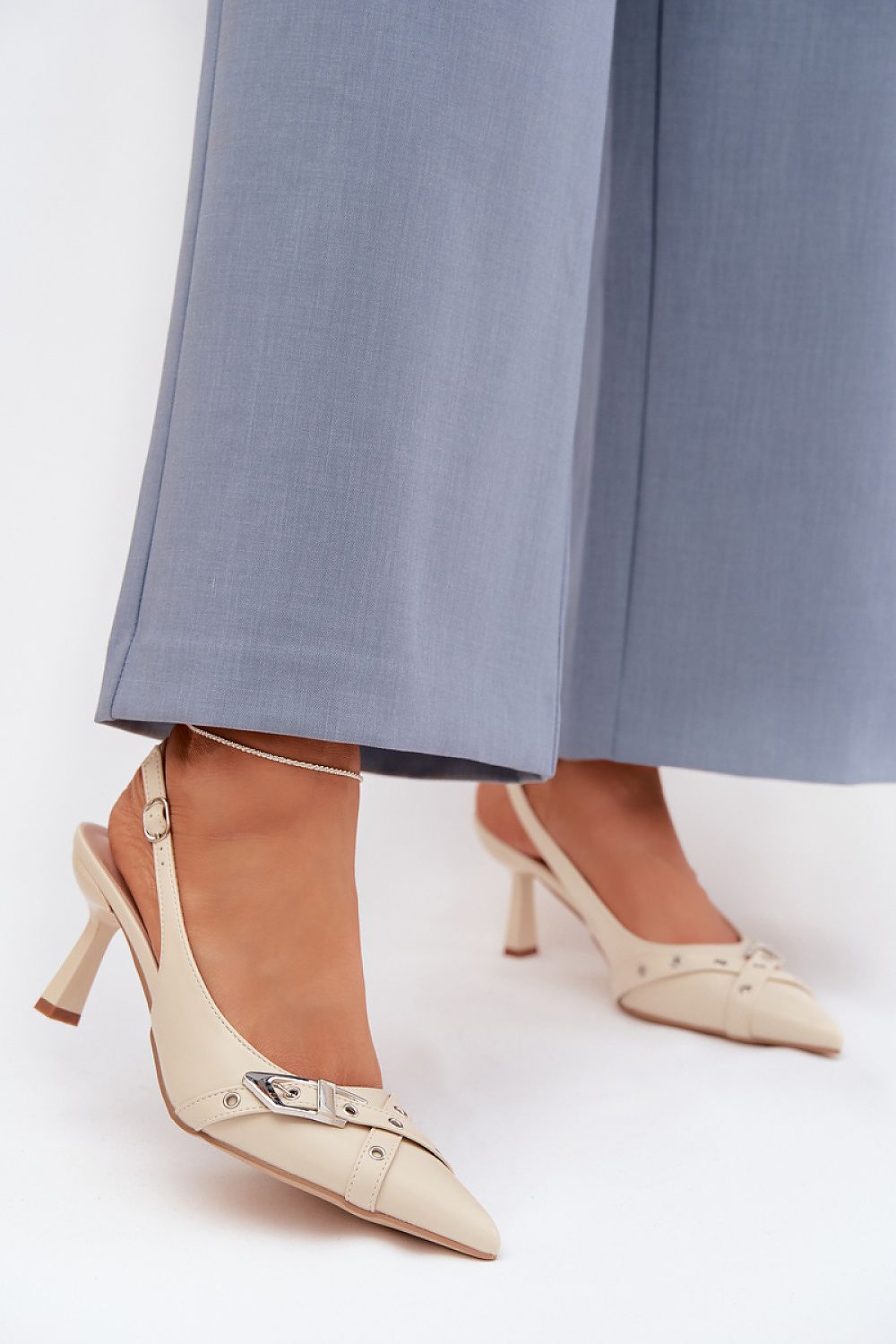  Sandały Model Parina 6338 Beige - Step in style 