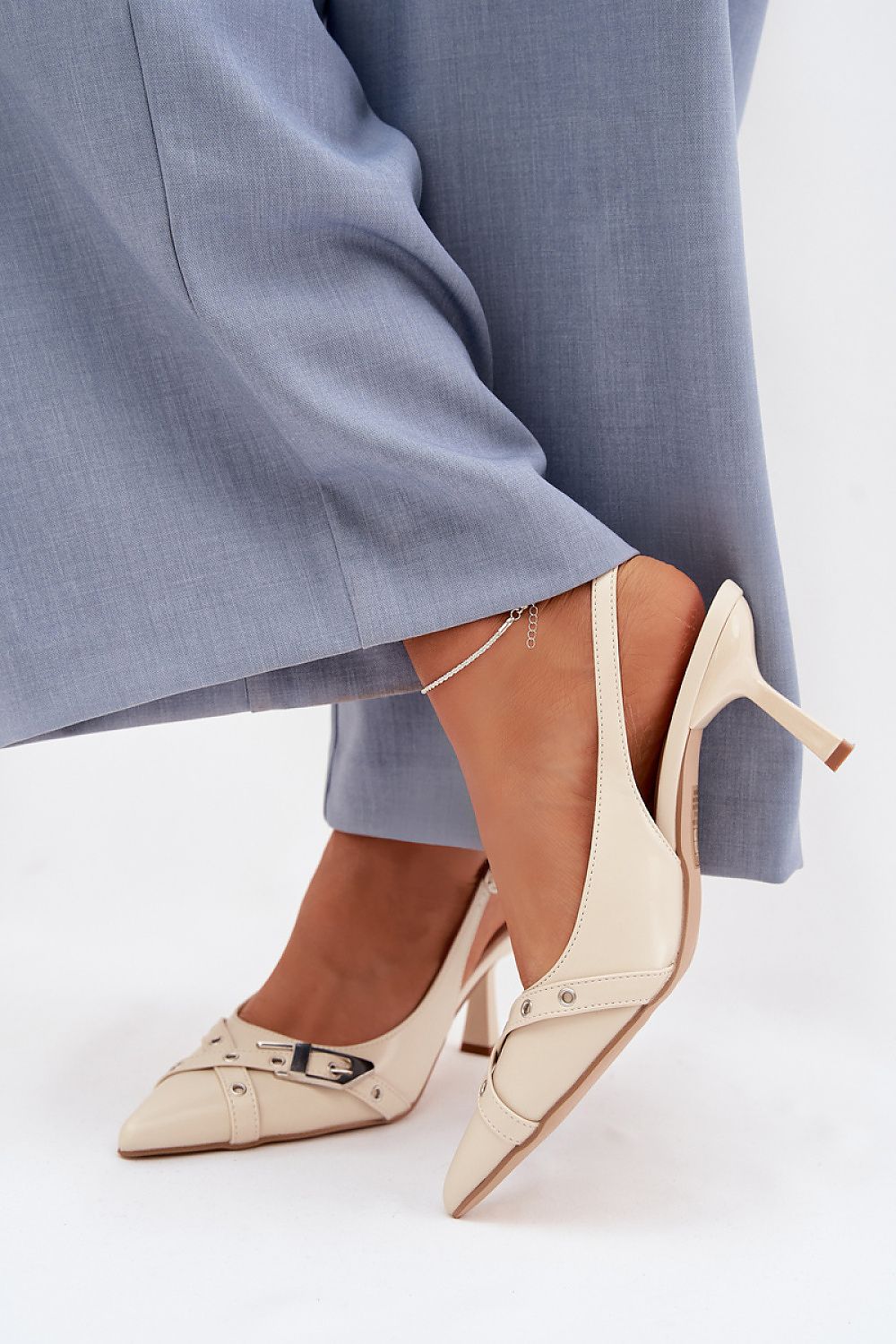  Sandały Model Parina 6338 Beige - Step in style 