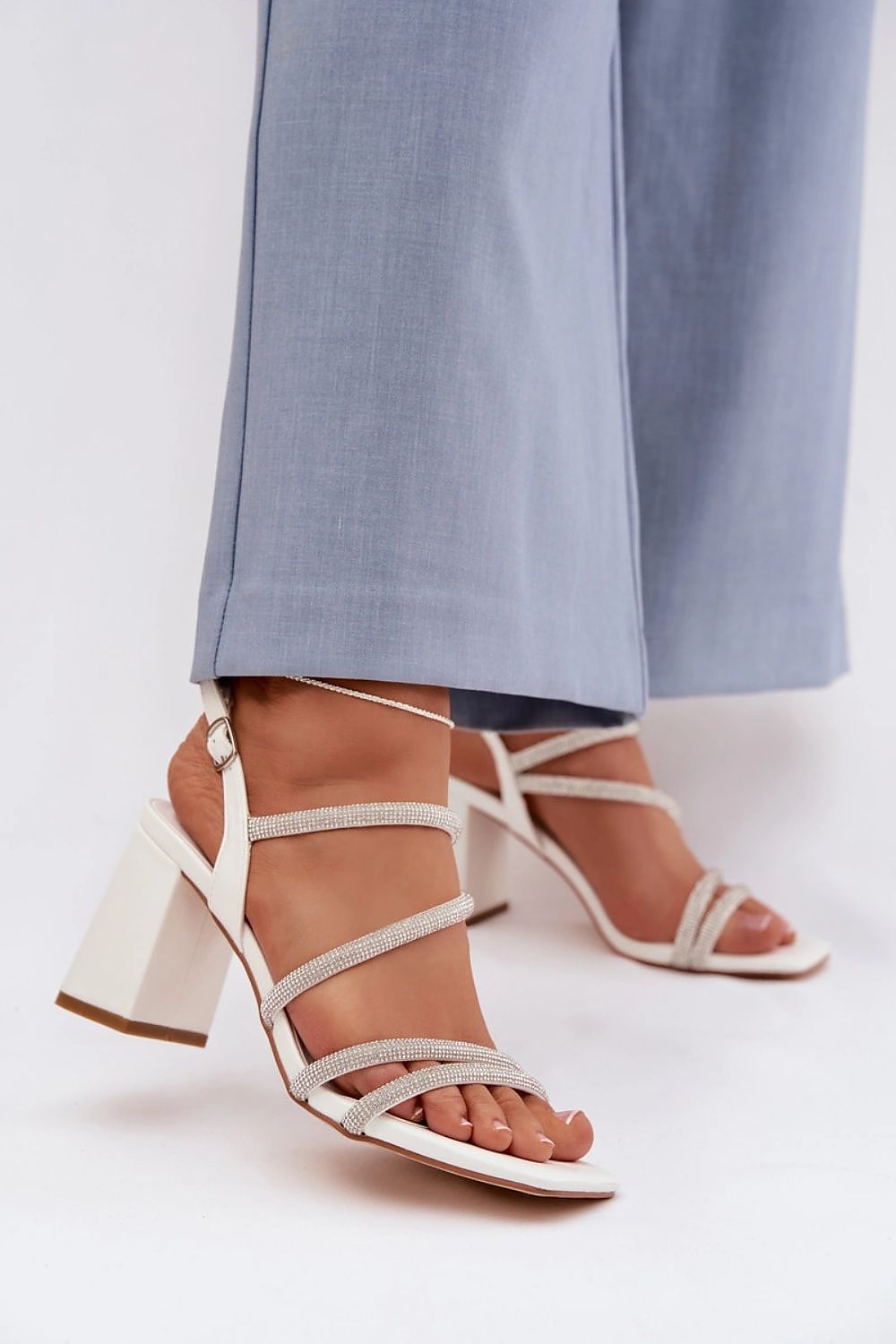 Sandały Model Brelia X8469 White - Step in style 