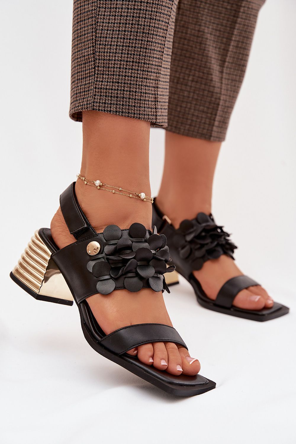  Sandały Model DA CR61-3062 Black - Step in style 