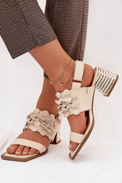  Sandały Model DA CR61-3062 Beige - Step in style 