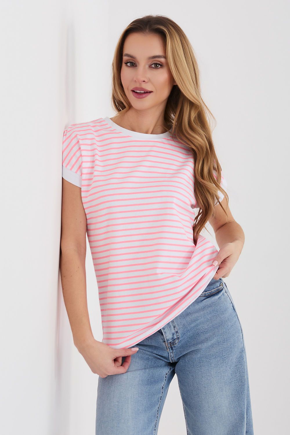   Tshirt Damski Model RV-TS-A1125.85 White/Pink - Relevance 