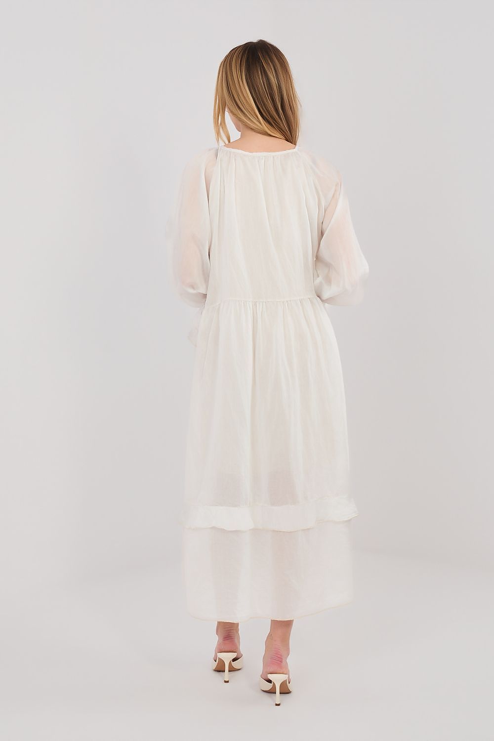  Sukienka Model IT-SK-51600.19 Light Beige - Italy Moda 