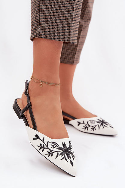  Sandały Model Grelia S23624 Black - Step in style 