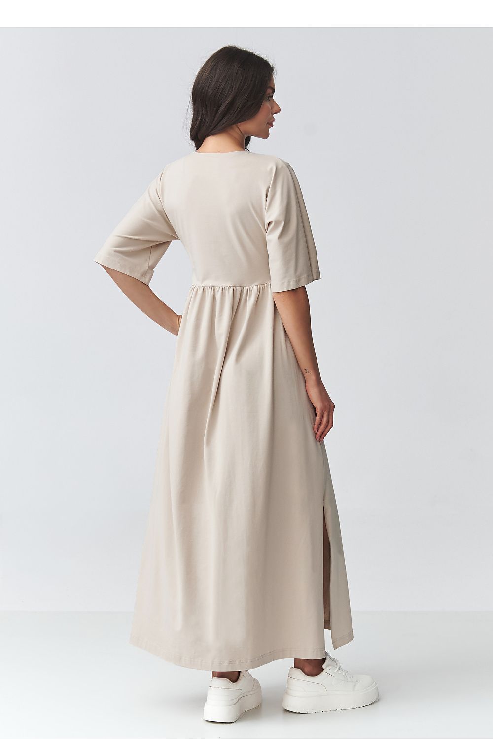  Sukienka Model M933 Light Beige - Makadamia 