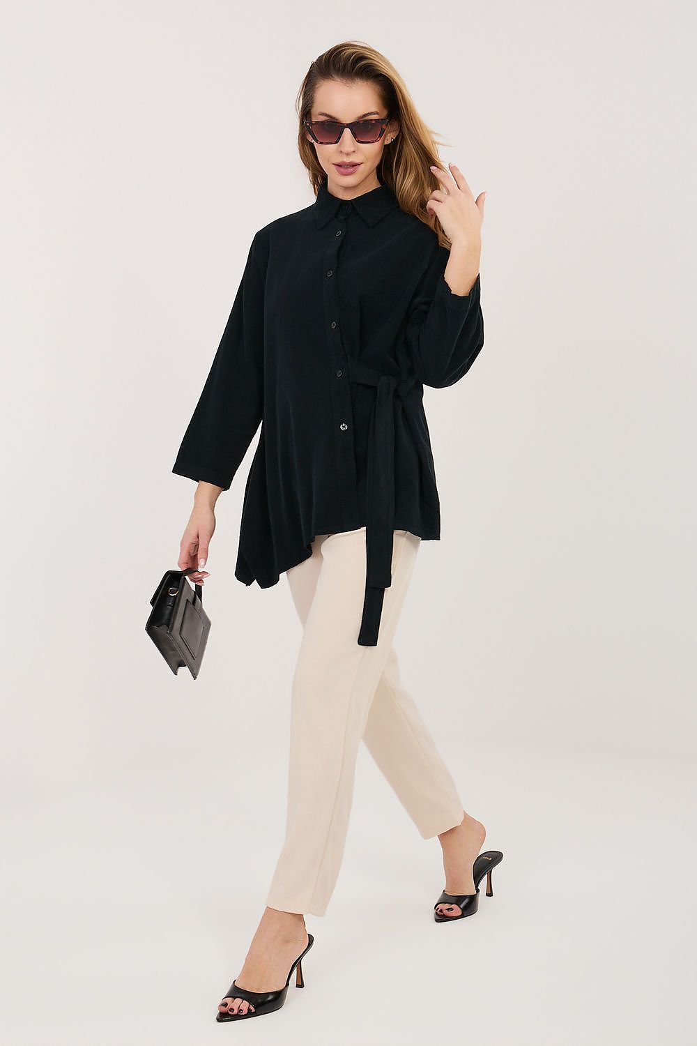   Koszula Damska Model IT-KS-FL10188.27 Black - Rue Paris 