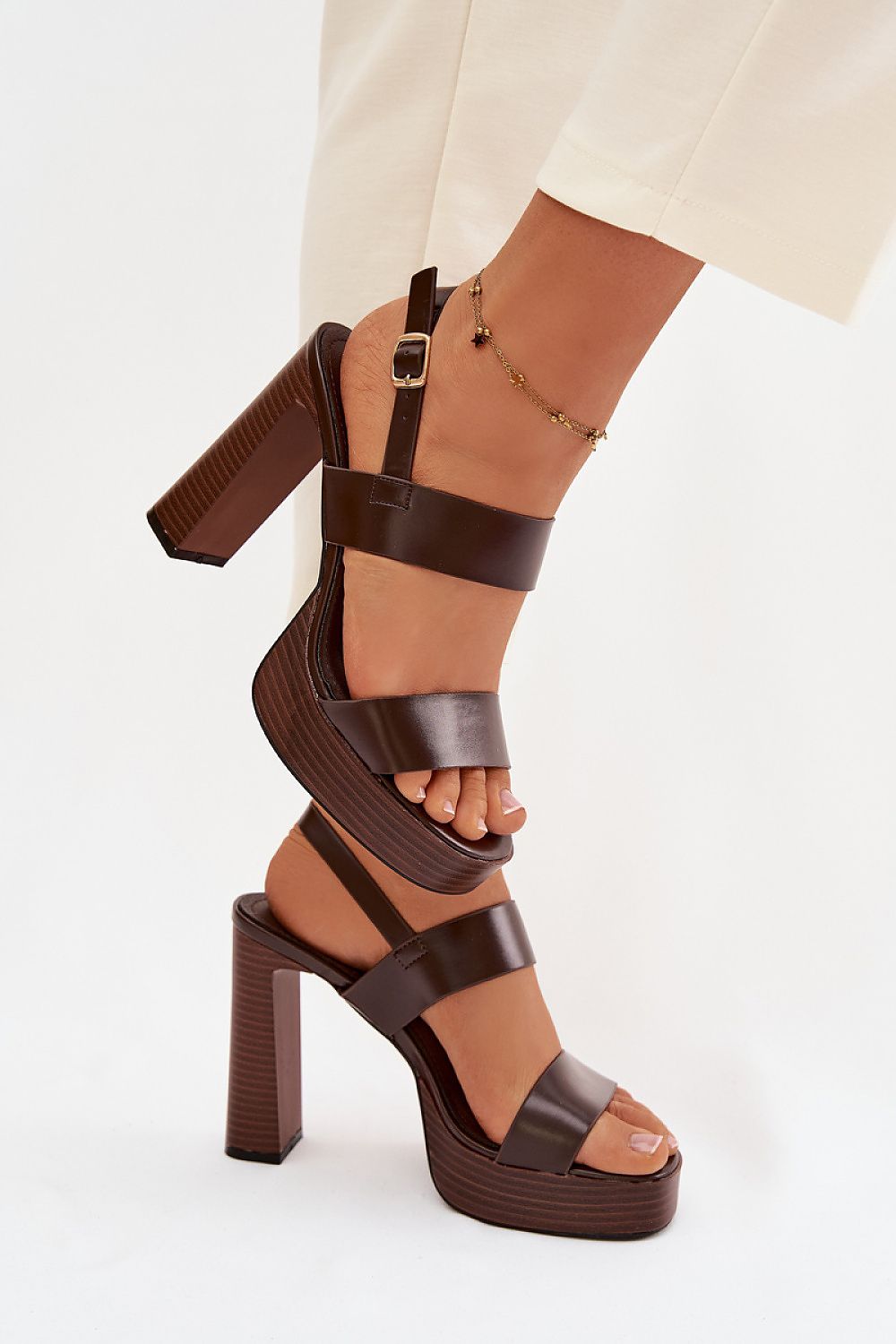  Sandały Model Hanelia P-1496 Czekolada - Step in style 