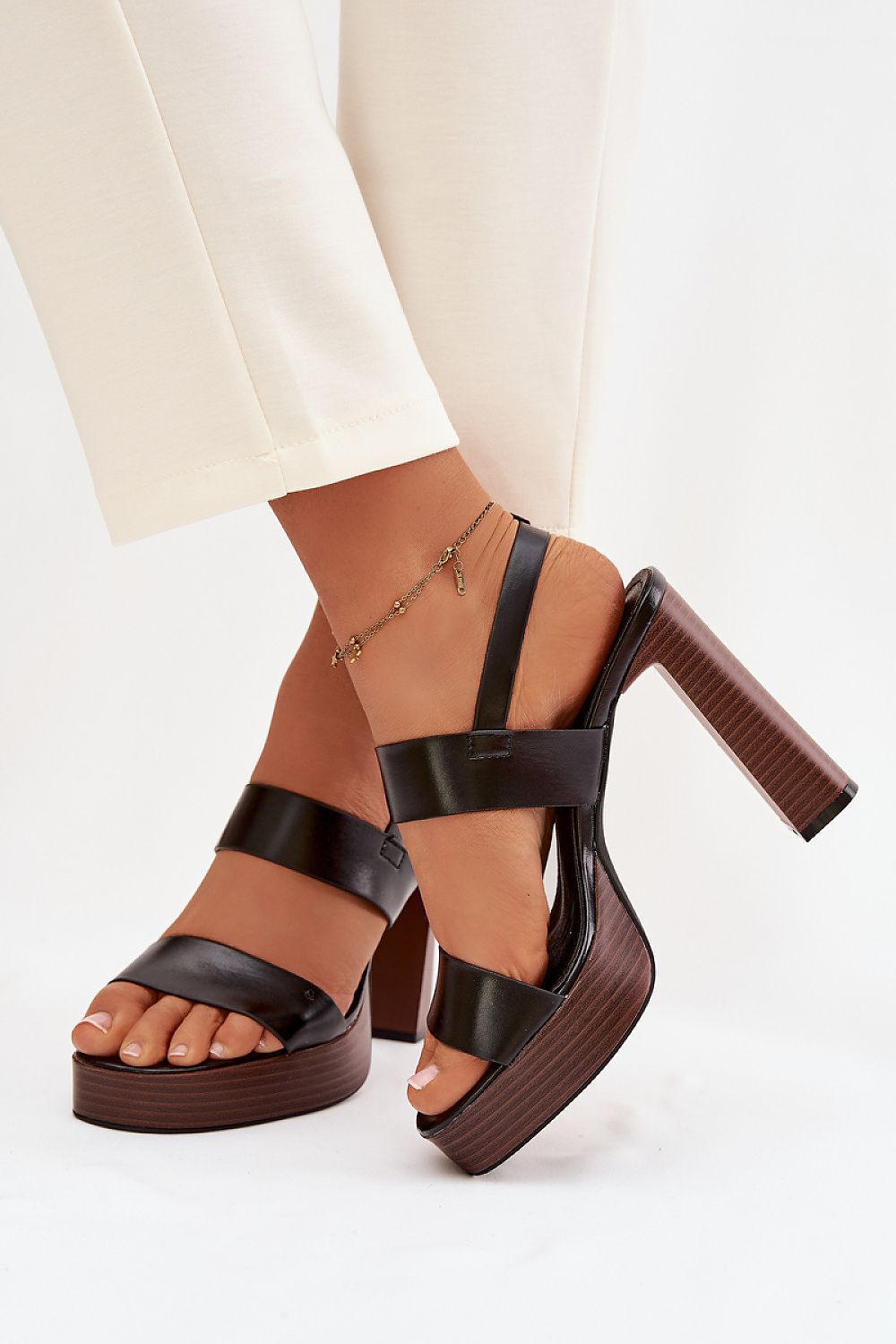  Sandały Model Hanelia P-1496 Black - Step in style 