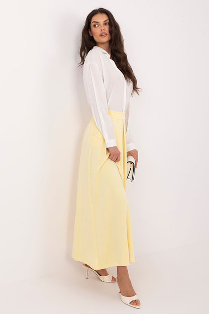  Spódnica Model RV-SD-A1240.22P Light Yellow - Relevance 