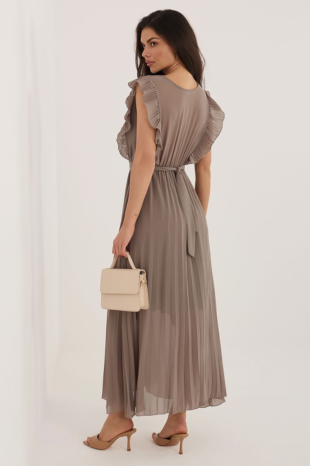  Sukienka Model IT-SK-13166.85 Dark Beige - Rue Paris 