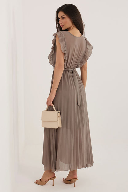  Sukienka Model IT-SK-13166.85 Dark Beige - Rue Paris 
