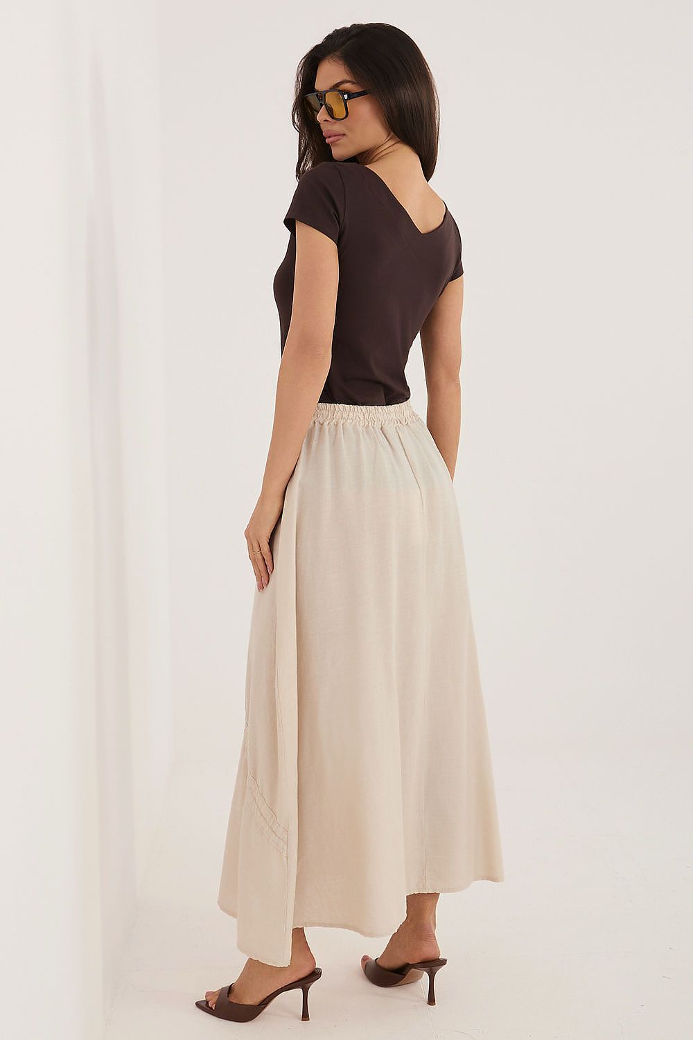  Spódnica Model IT-SD-3061.68 Beige - Italy Moda 