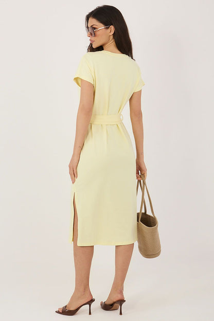  Sukienka Model RV-SK-A1231.19 Light Yellow - Rue Paris 