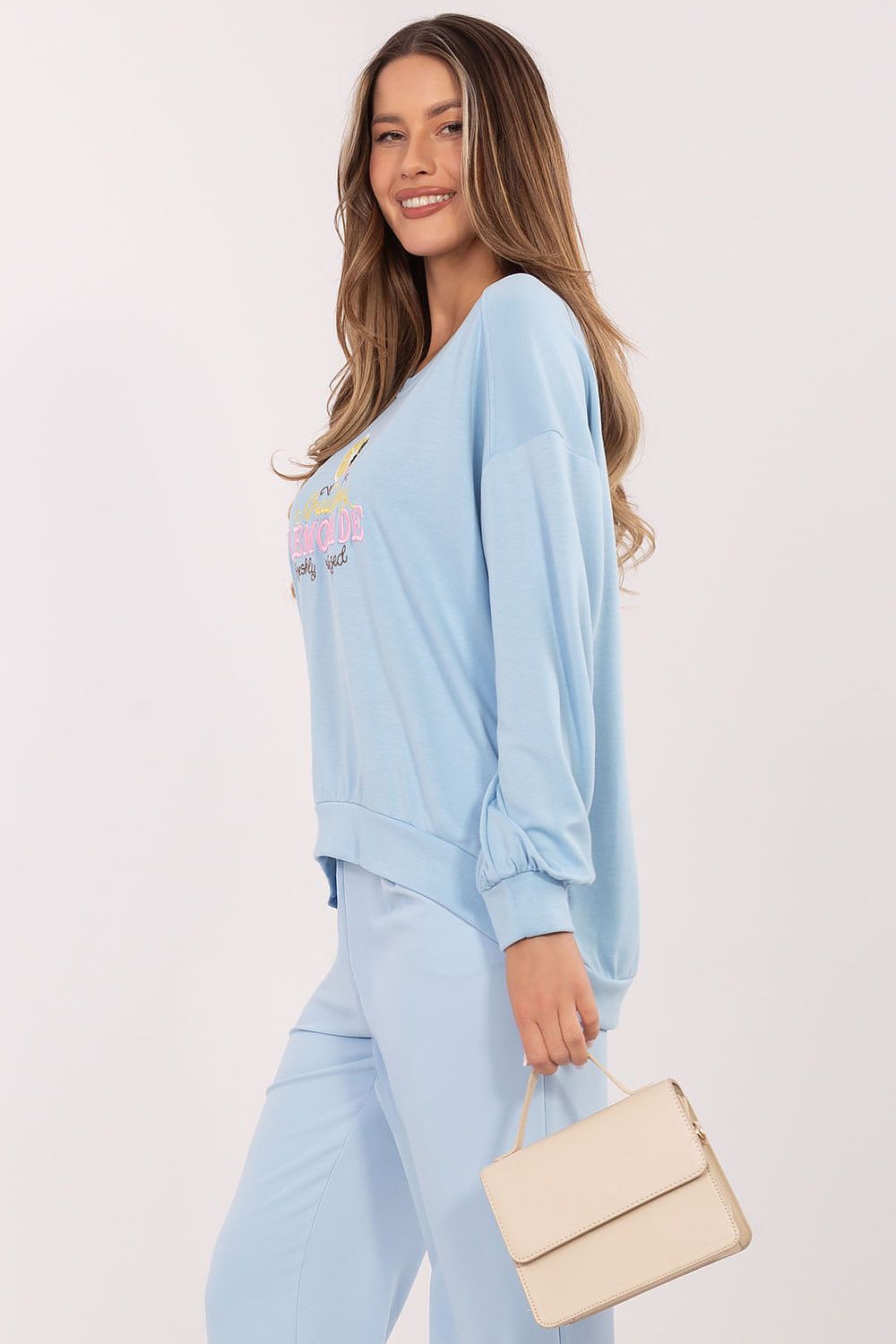   Bluza Damska Model RV-BL-A1218.11P Light Blue - Rue Paris 