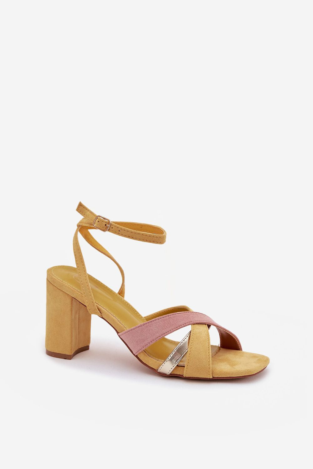  Sandały Model Karilora LOL5275 Yellow - Step in style 